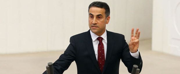 Ahmet Yıldırım KHK kararlarına tepki gösterdi