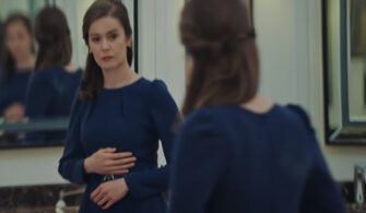 Camdaki Kız hikayesi