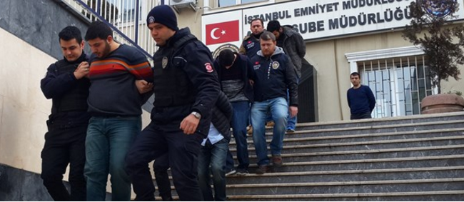 43 Evi soyan çete çökertildi