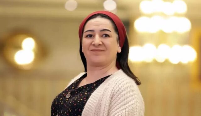 uzak şehir ümmü kimdir